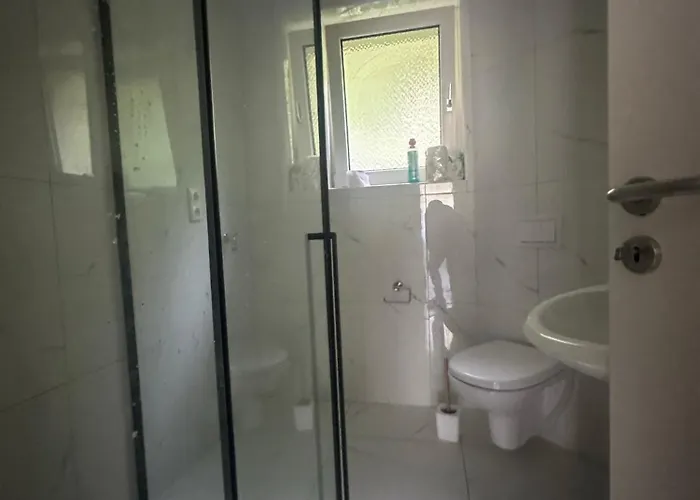 Monteur- Und Urlaubsunterkuenfte דירה